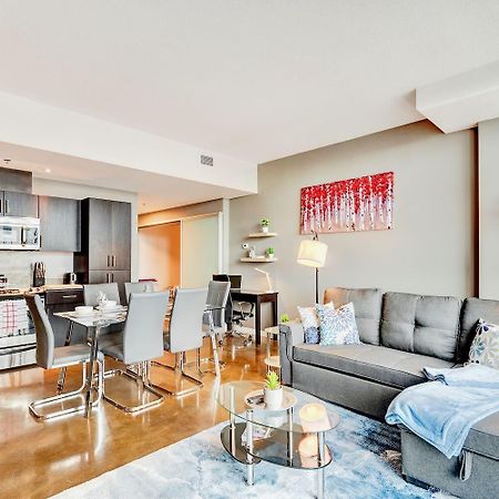 Modern 2Br Condo - King Bed - Downtown City Views YYC Buitenkant foto