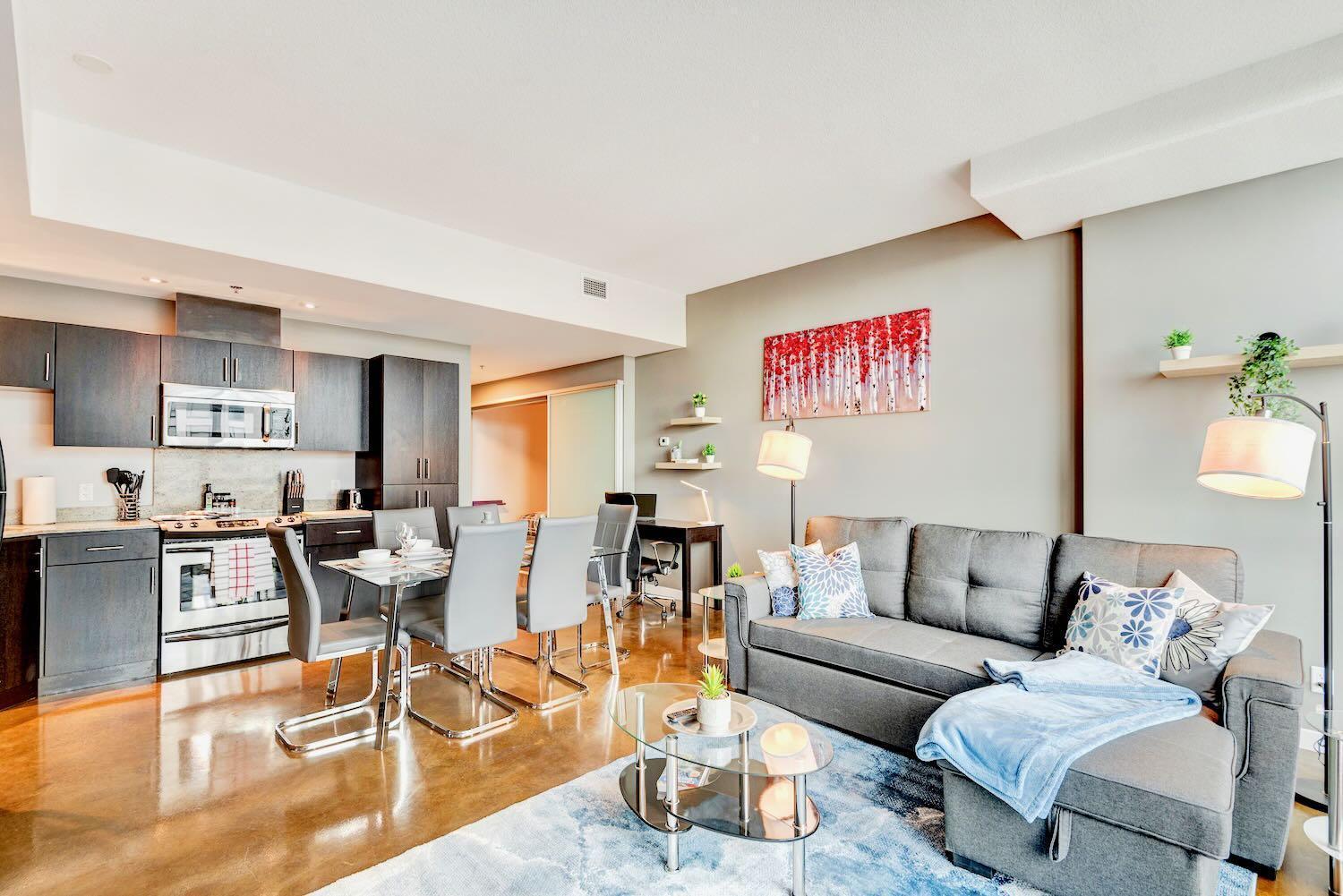 Modern 2Br Condo - King Bed - Downtown City Views YYC Buitenkant foto