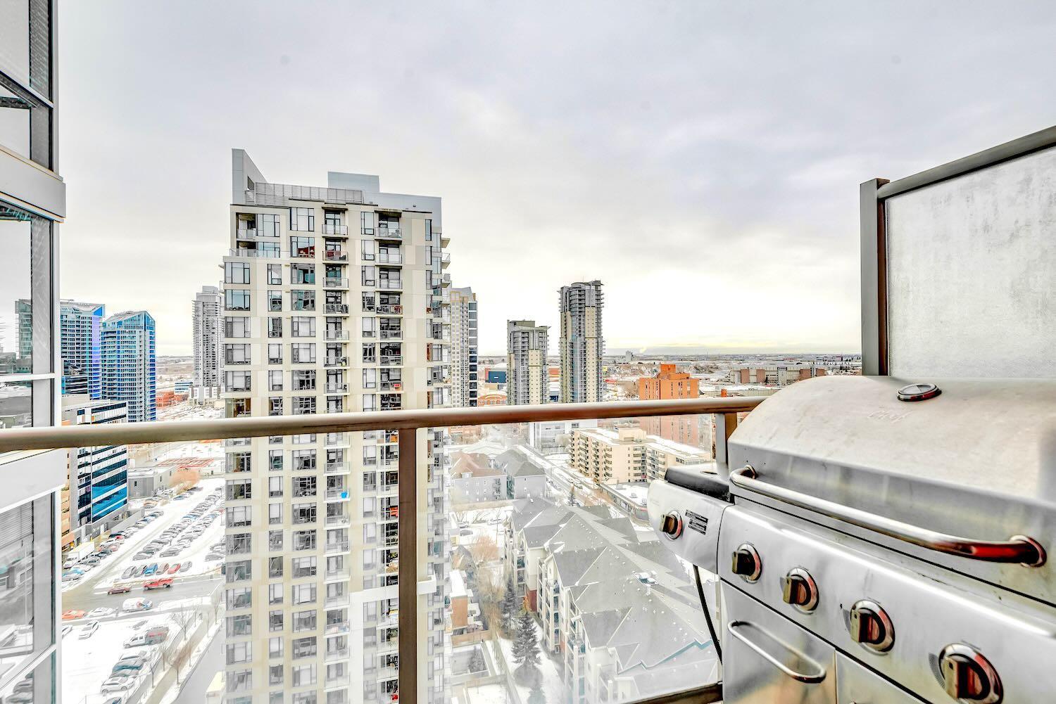 Modern 2Br Condo - King Bed - Downtown City Views YYC Buitenkant foto
