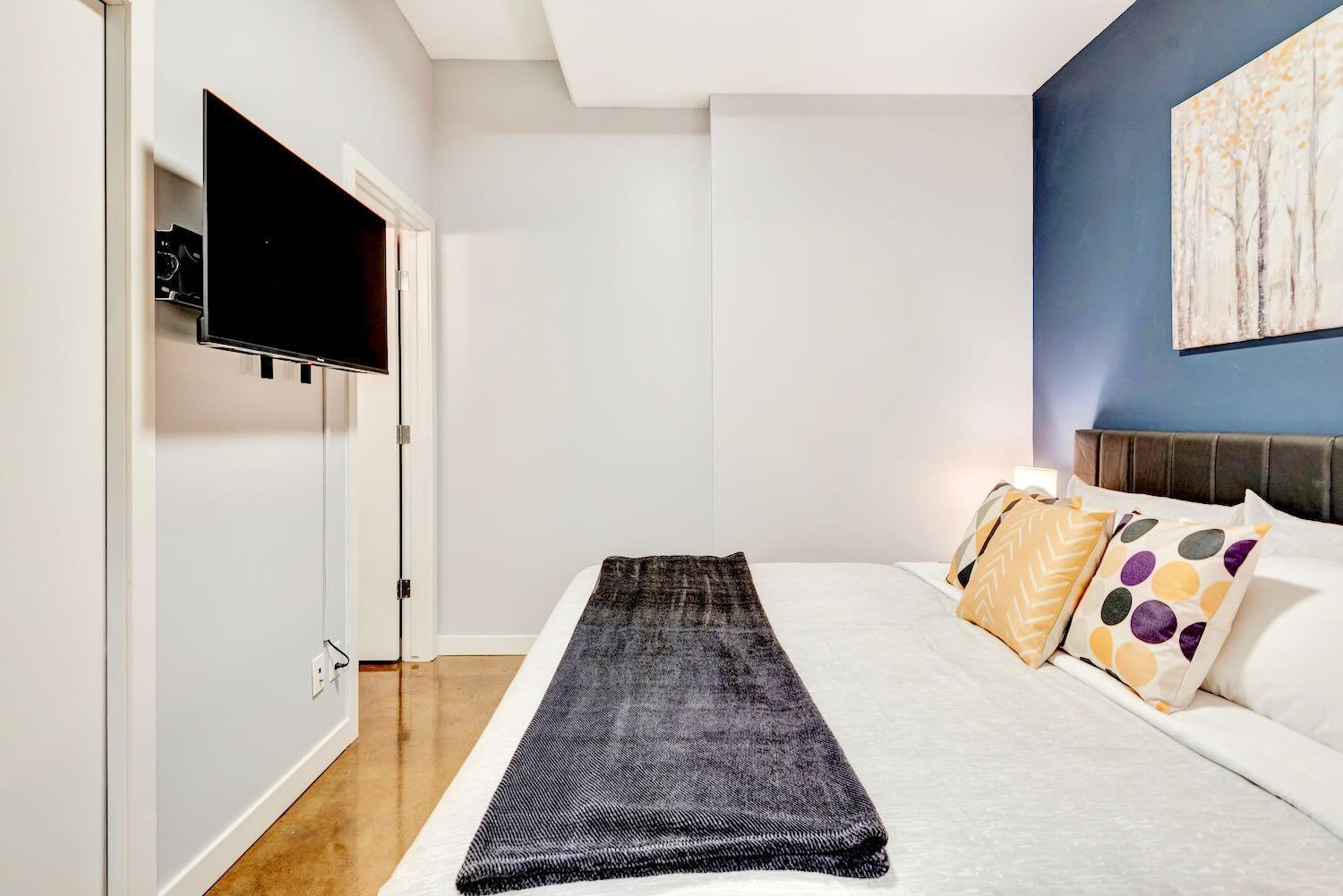 Modern 2Br Condo - King Bed - Downtown City Views YYC Buitenkant foto