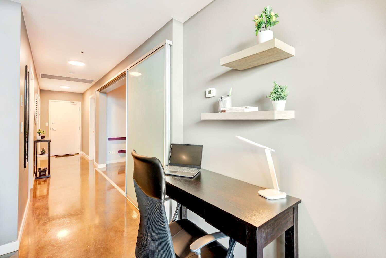 Modern 2Br Condo - King Bed - Downtown City Views YYC Buitenkant foto