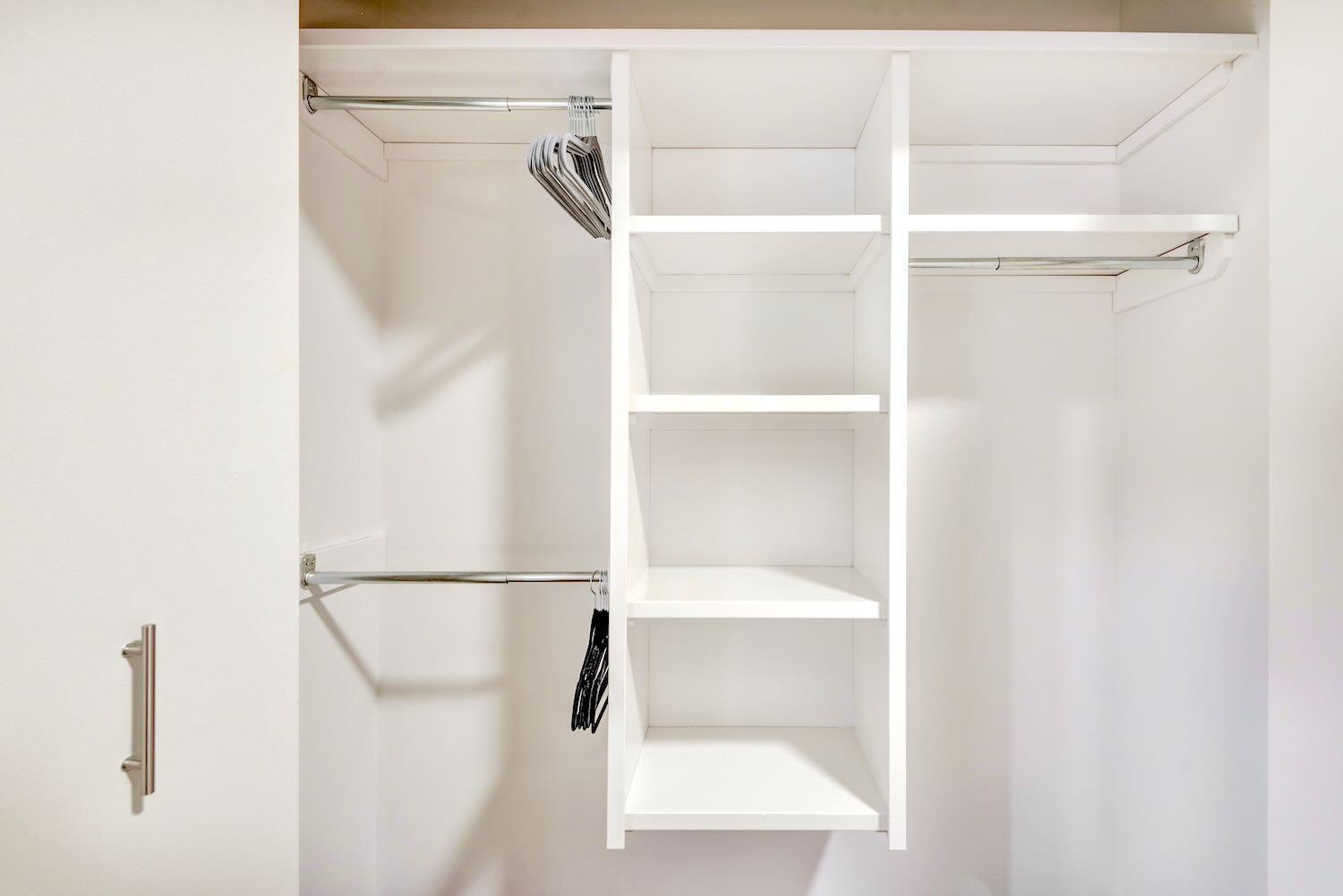 Modern 2Br Condo - King Bed - Downtown City Views YYC Buitenkant foto